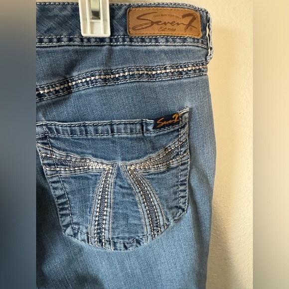 Seven7 Slim Boot Jeans - Picture 5 of 7